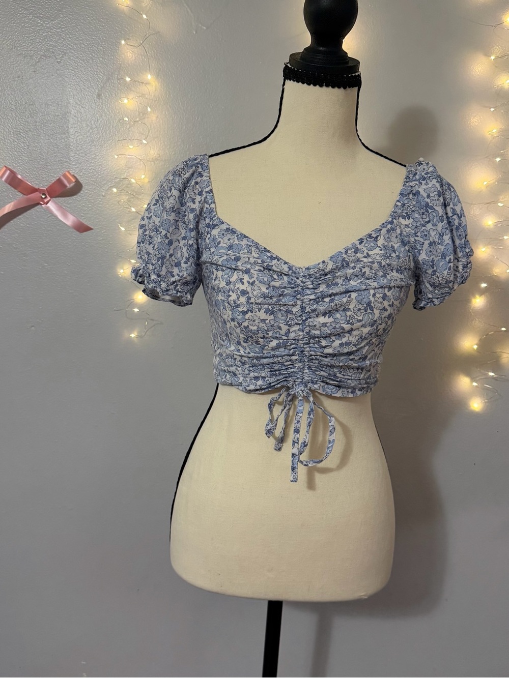 Hollister Light Blue Floral Ruched Tie-Front Crop Top